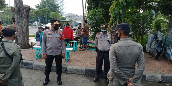 Tiga Pilar Tambora Jakarta Barat Gencar Edukasi dan Pendisiplinan Penggunaan Masker