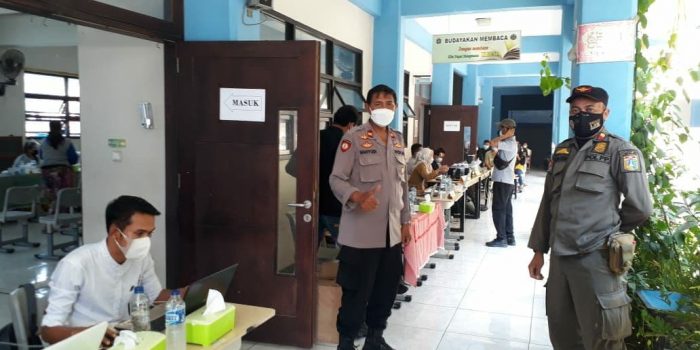 Kapolsek Kalideres Hasoloan Situmorang: Dukung Kebijakan Pemerintah Memutus Penyebaran Covid-19