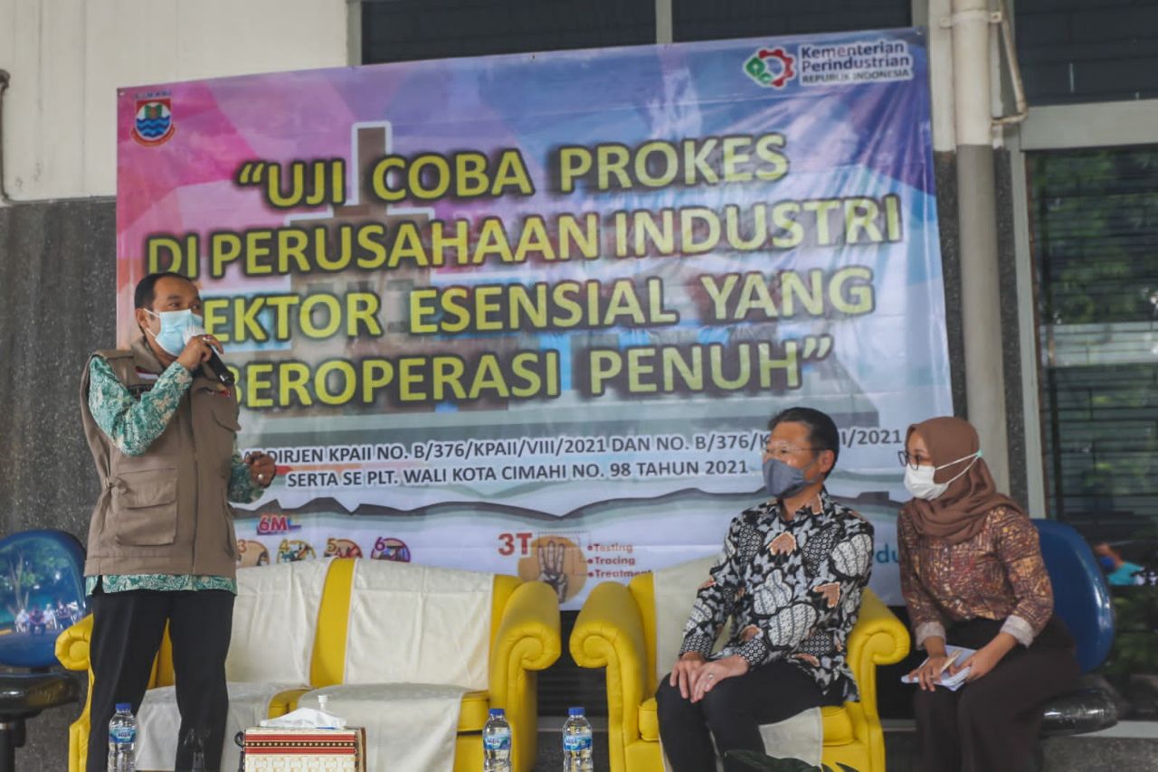 Pemkot Cimahi Sidak Penerapan Uji Coba Prokes di Sektor Industri Esensial