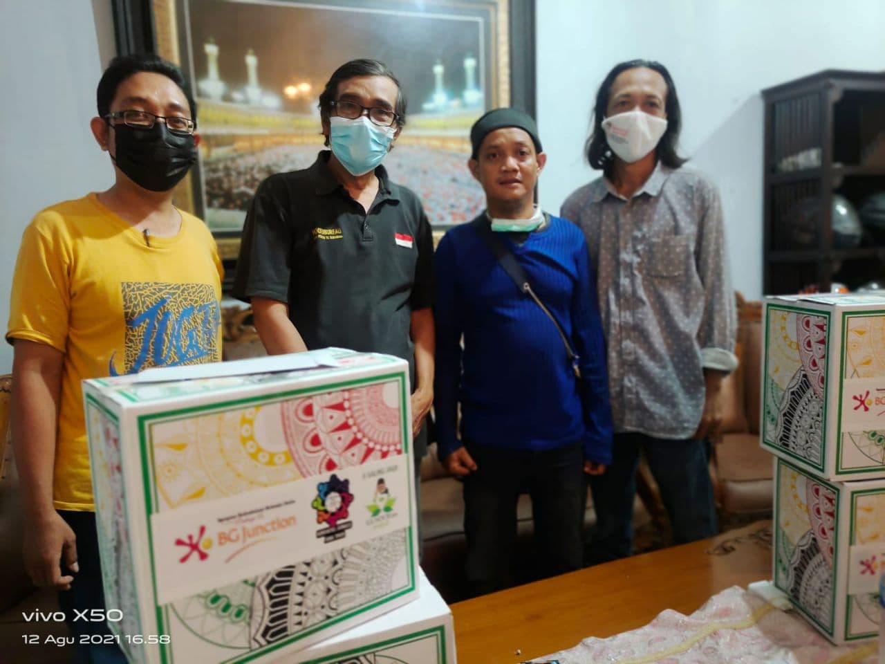 KJJT Bagikan Paket Sembako Untuk Jurnalis di Hari Jadinya Ke-1