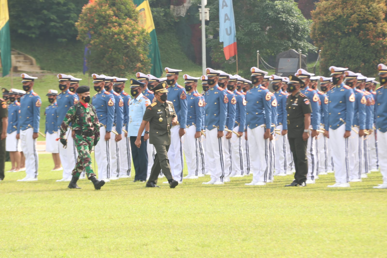 Danjen Akademi TNI Tutup Pendidikan Dasar Integratif Taruna Akademi TNI Tahun Pendidikan 2021/2022