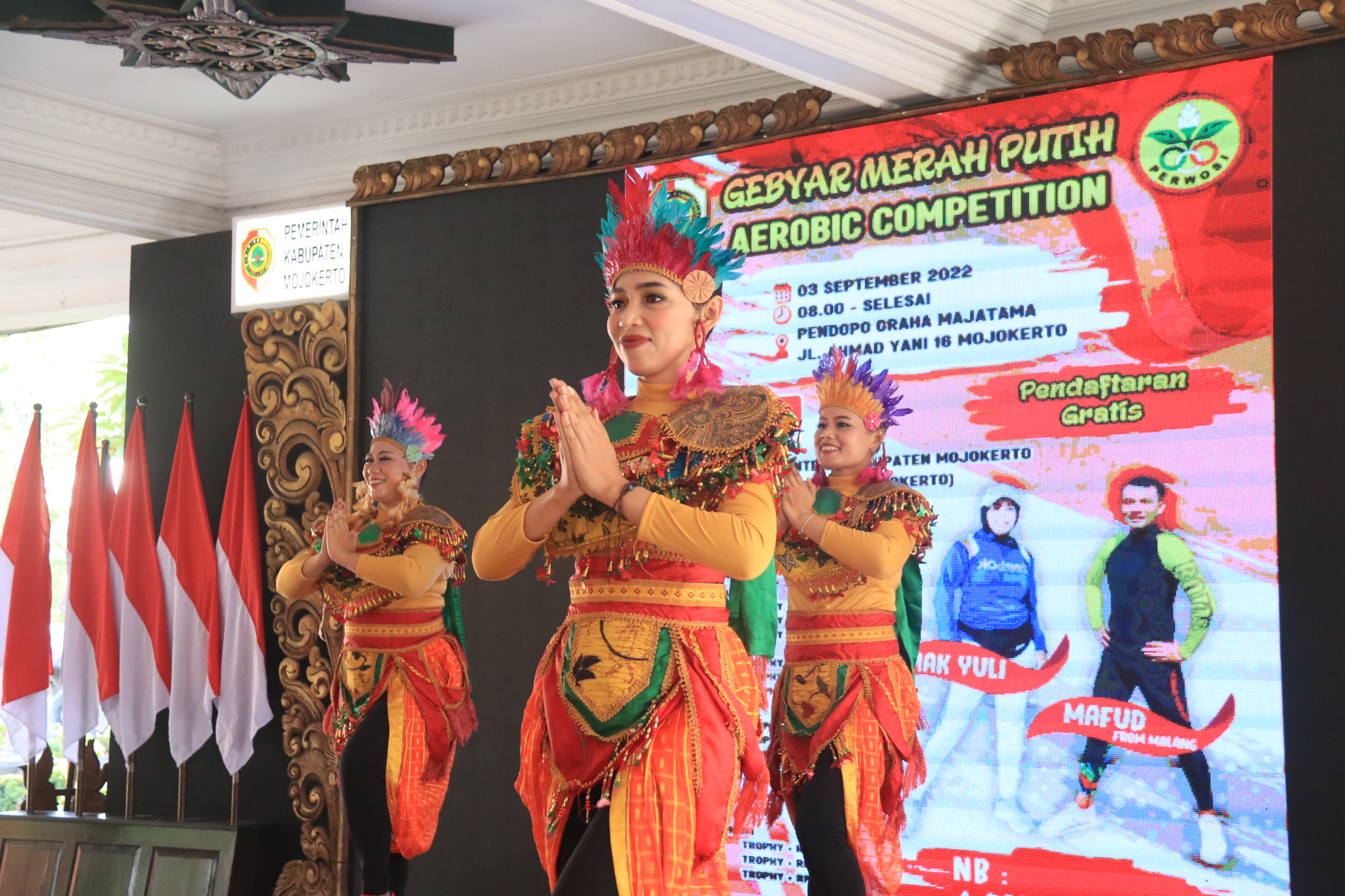 Semarakkan HUT Ke-77 RI, Bupati Ikfina Buka Gebyar Merah Putih Aerobic Competition