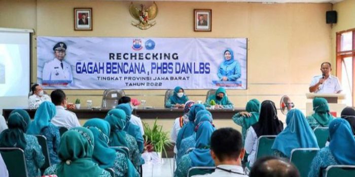 Menerima Tim Recheking Gerakan Keluarga Sehat Tanggap dan Tangguh (GAGAH) Bencana