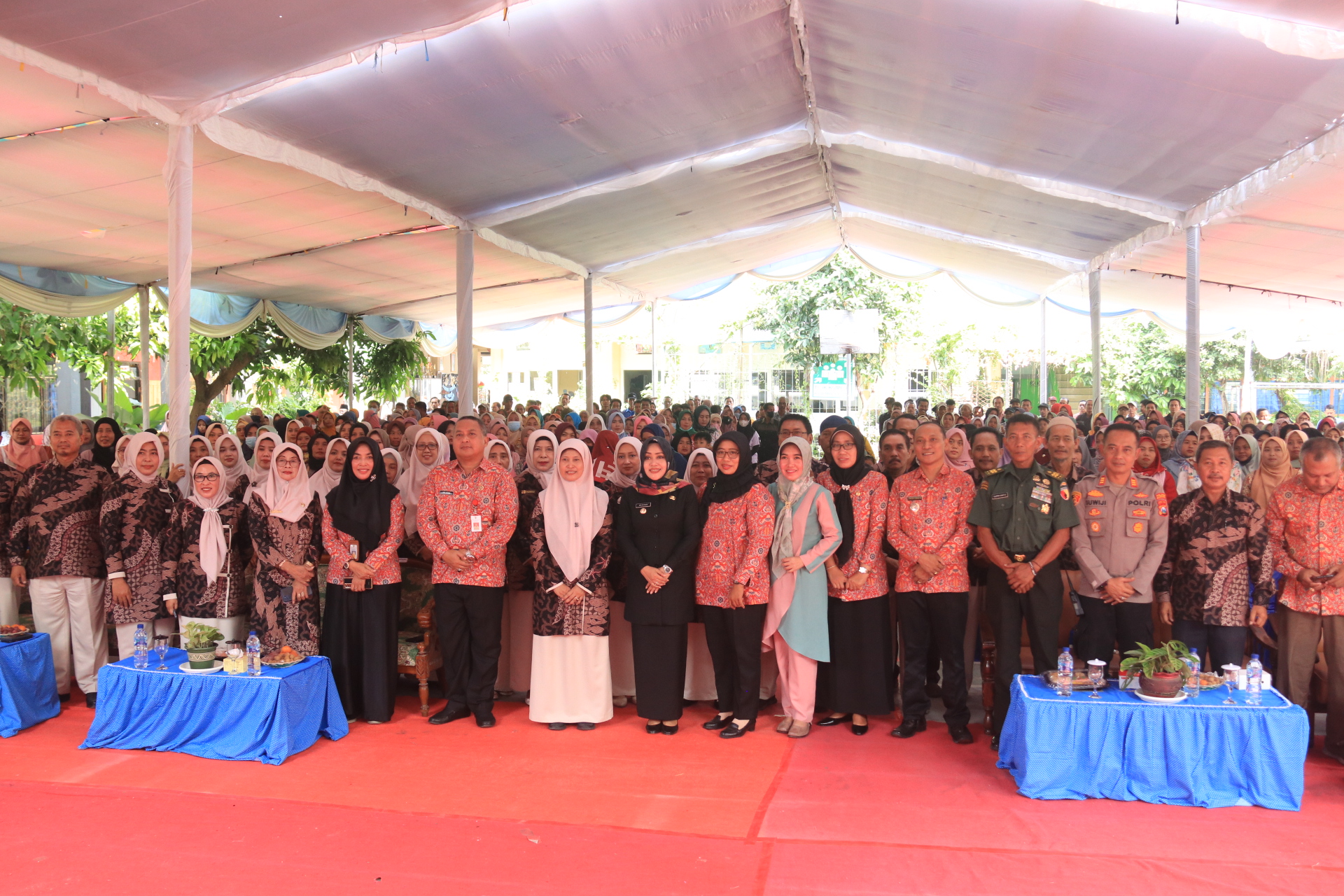 Terapkan Pola Asuh Yang Baik Dan Benar, Pemkab Mojokerto Gelar Seminar Parenting Bagi Orang Tua Siswa SMPN 1 Bangsal