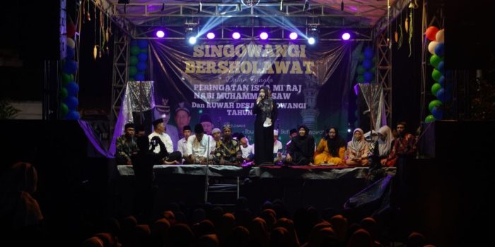 Bupati Ikfina Hadiri Ruwah Desa Singowangi, Gelar Shalawat - Tahlil