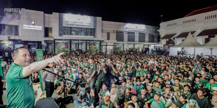 Meriah dan Semarak, Polrestabes Surabaya Fasilitasi Bonek Bonita Nobar Persebaya vs Arema FC