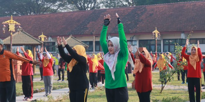 Upaya Tingkatkan Kesehatan Secara Berkala Para ASN, Pemkab Mojokerto Gelar Jum'at Bangkit